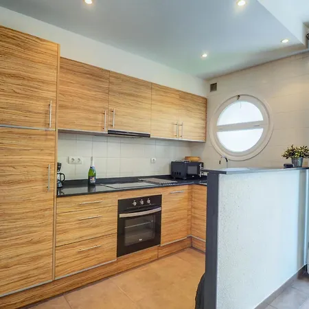 Zafiro By Hello Homes Sitges