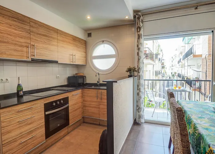 Zafiro By Hello Homes