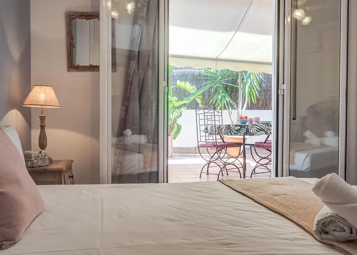 Zafiro By Hello Homes Daire Sitges