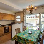 Lägenhet Zafiro By Hello Homes *