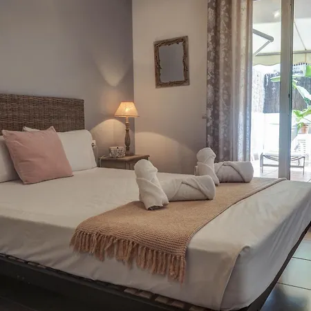 Zafiro By Hello Homes Σίτζες
