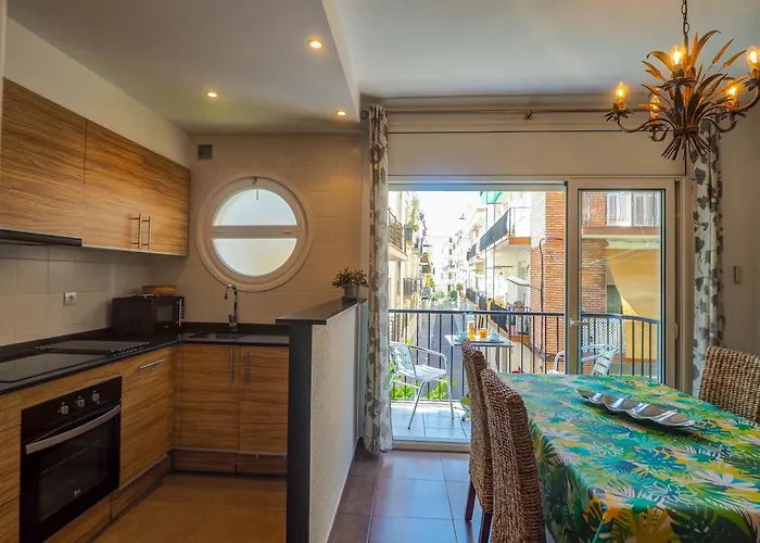 Zafiro By Hello Homes